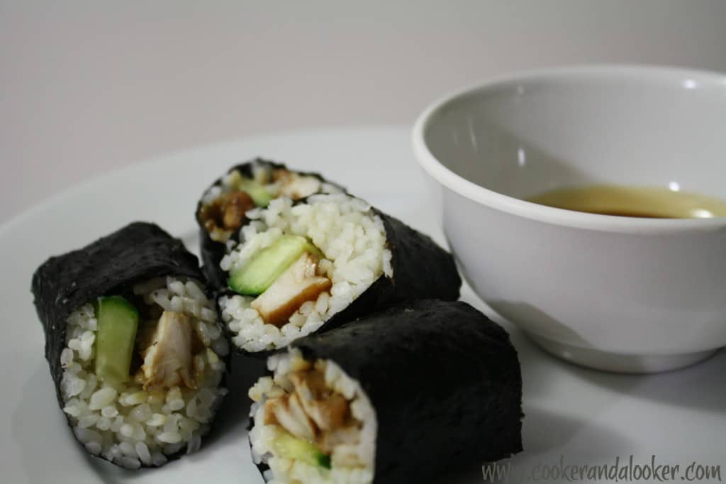 fast and easy sushi at home cooker and a looker